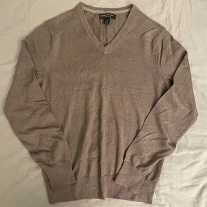 Banana Republic Luxury Blend Silk-Cashmere V-Neck Beige Sweater (Size: S)